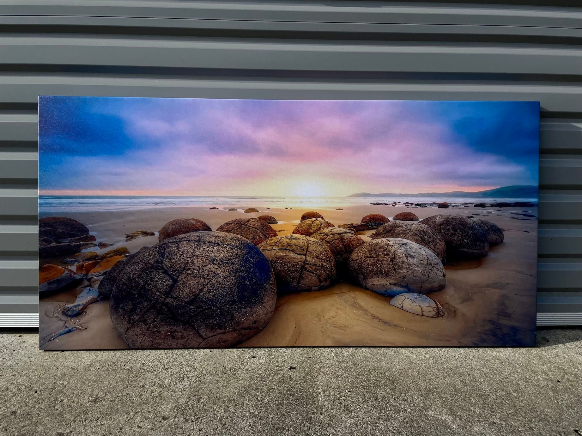 Framed 1 Panel - Moeraki Boulders